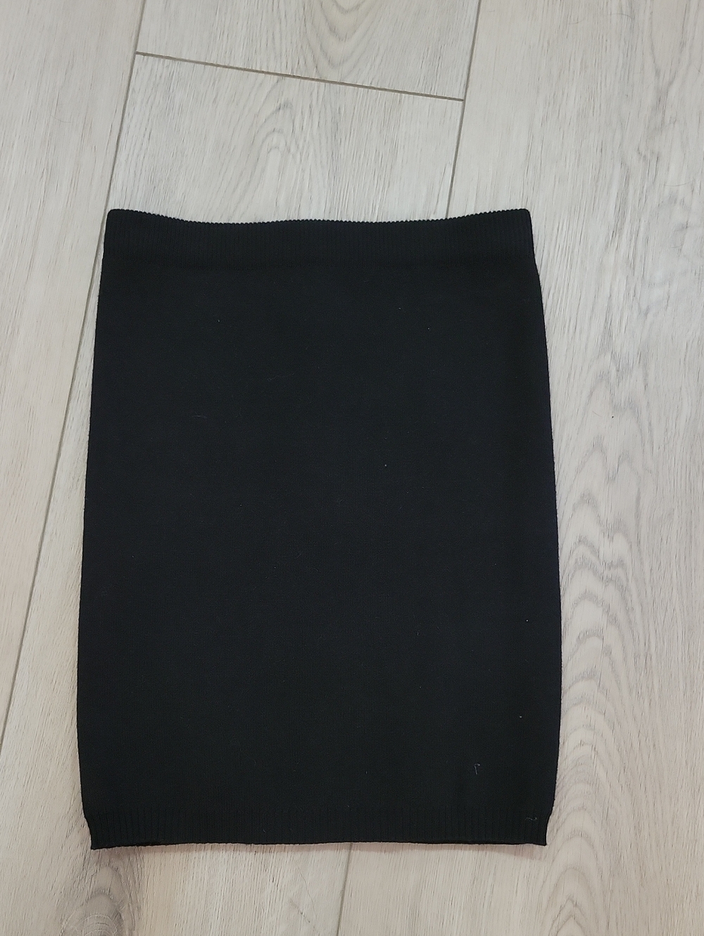 Tiger Mist Black Knit Pencil Skirt